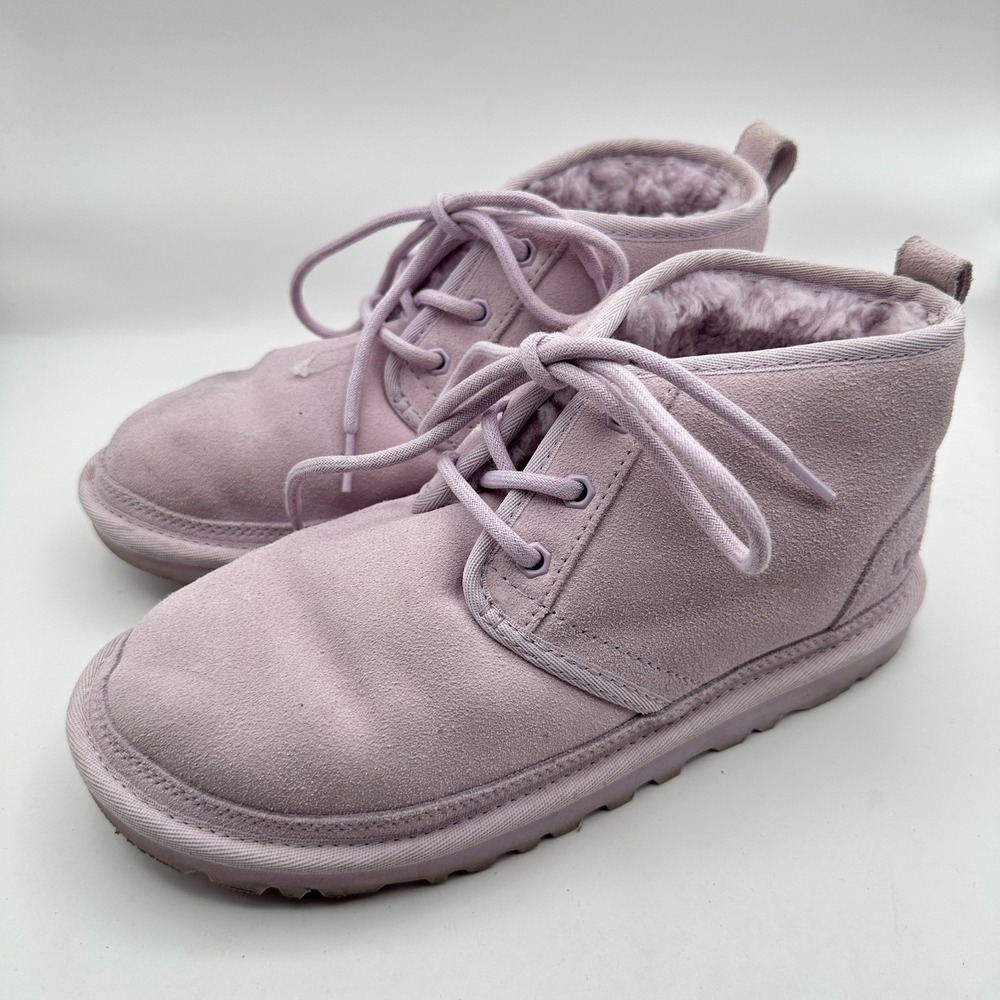 UGG Neumel Boots Womens Size 7 Lavender Purple Suede Chukka Shearling Lined Y2K